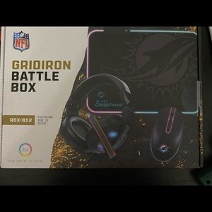 Gridiron battle box. Brand new, sealed. Great price
